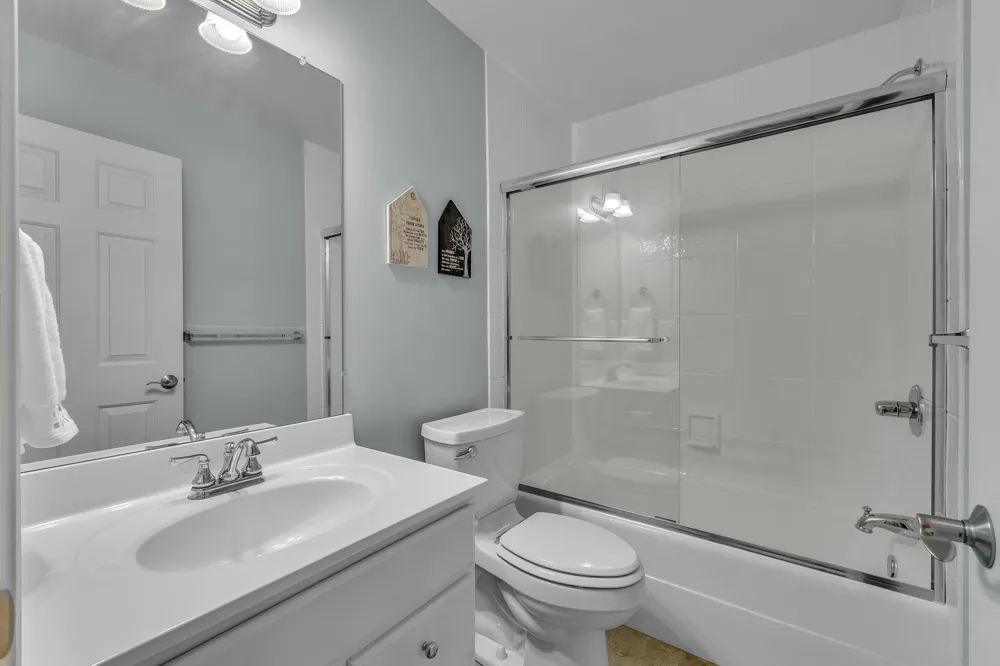 463 Cottonwood Lane Saline, MI 48176