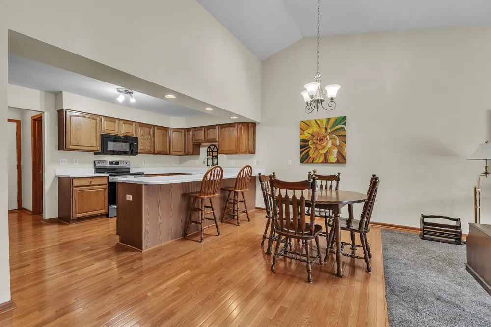 463 Cottonwood Lane Saline, MI 48176
