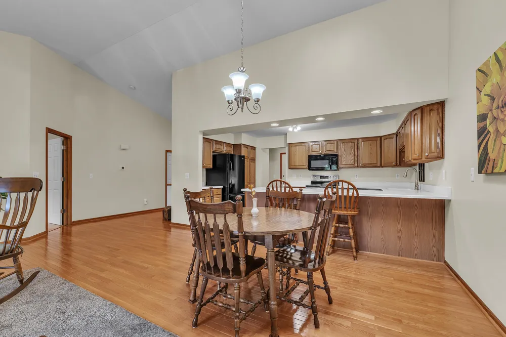 463 Cottonwood Lane Saline, MI 48176