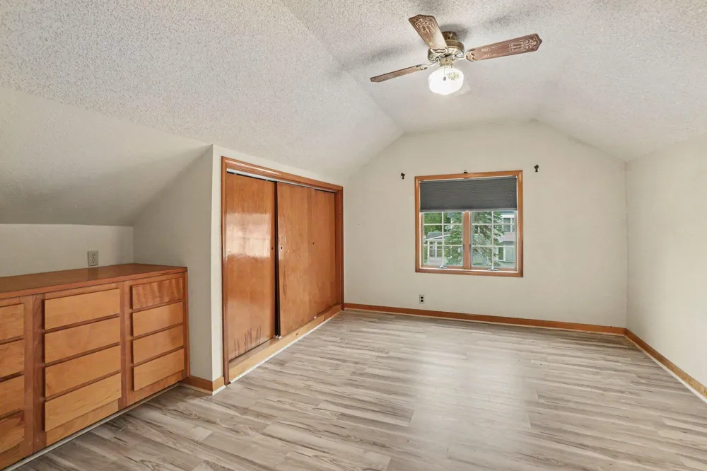 401 S Center Street Hartford, MI 49057