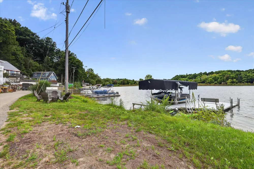 7110 Larned Drive NE Belding, MI 48809