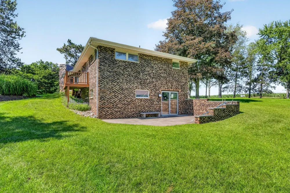 50295 St Joseph Street Paw Paw, MI 49079