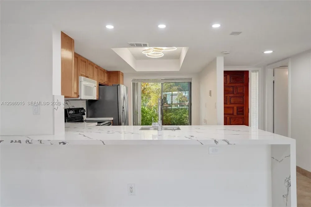 2689 NE 165th St #56 North Miami Beach, FL 33160
