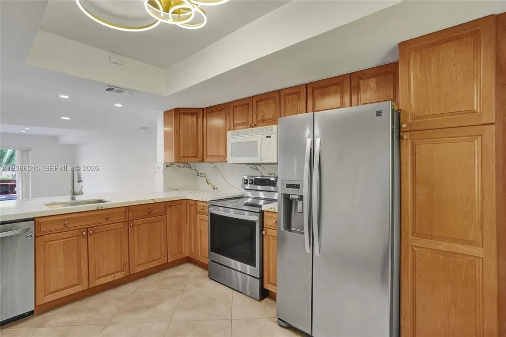 2689 NE 165th St #56 North Miami Beach, FL 33160