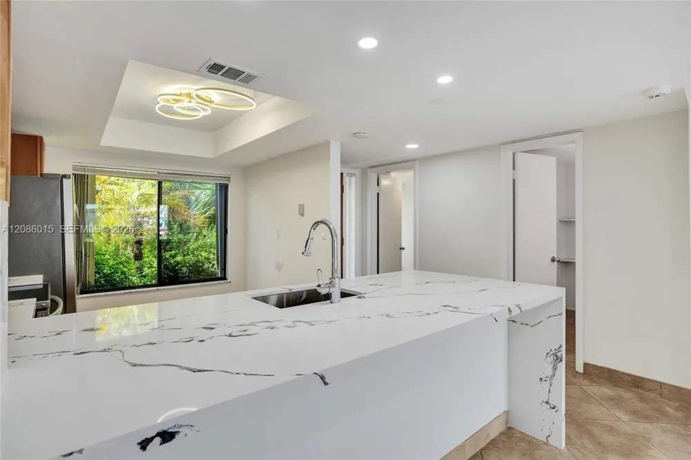 2689 NE 165th St #56 North Miami Beach, FL 33160