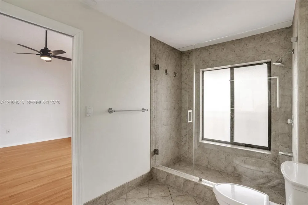 2689 NE 165th St #56 North Miami Beach, FL 33160