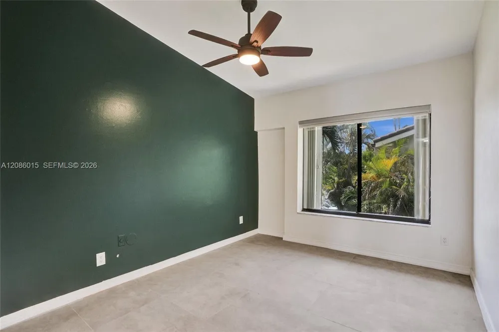 2689 NE 165th St #56 North Miami Beach, FL 33160