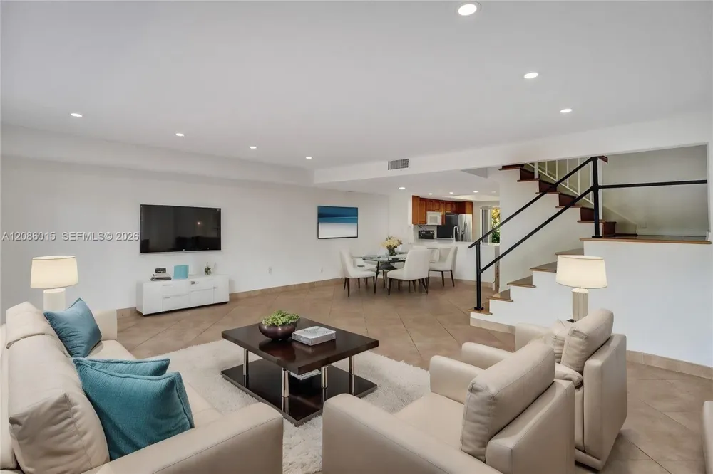 2689 NE 165th St #56 North Miami Beach, FL 33160