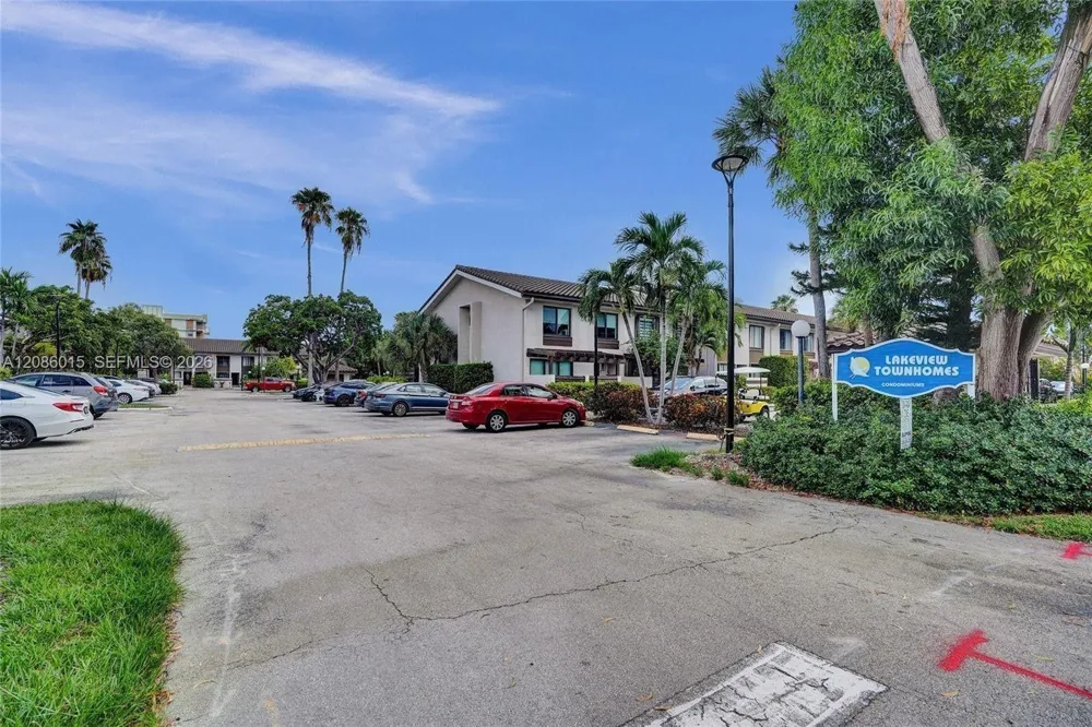 2689 NE 165th St #56 North Miami Beach, FL 33160
