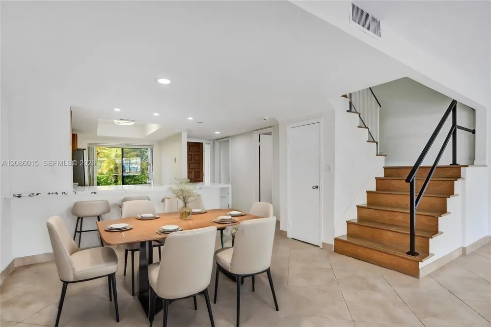 2689 NE 165th St #56 North Miami Beach, FL 33160