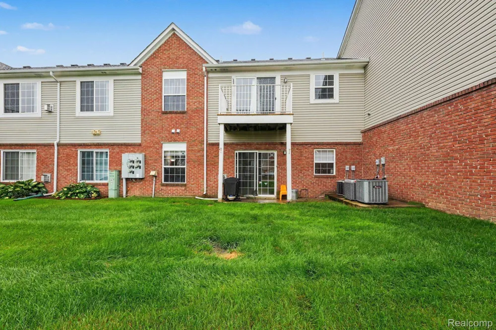 2263 Marissa Way Shelby Charter Township, MI 48316