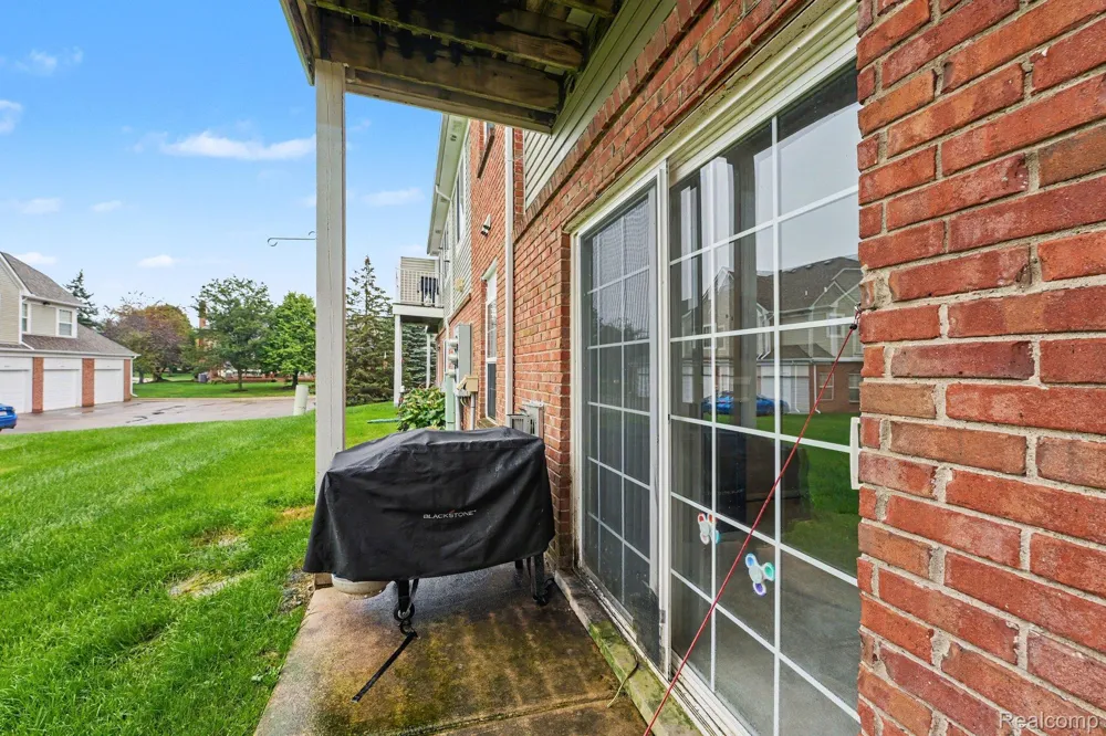 2263 Marissa Way Shelby Charter Township, MI 48316