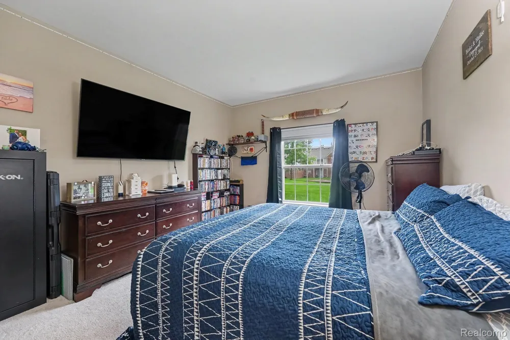 2263 Marissa Way Shelby Charter Township, MI 48316