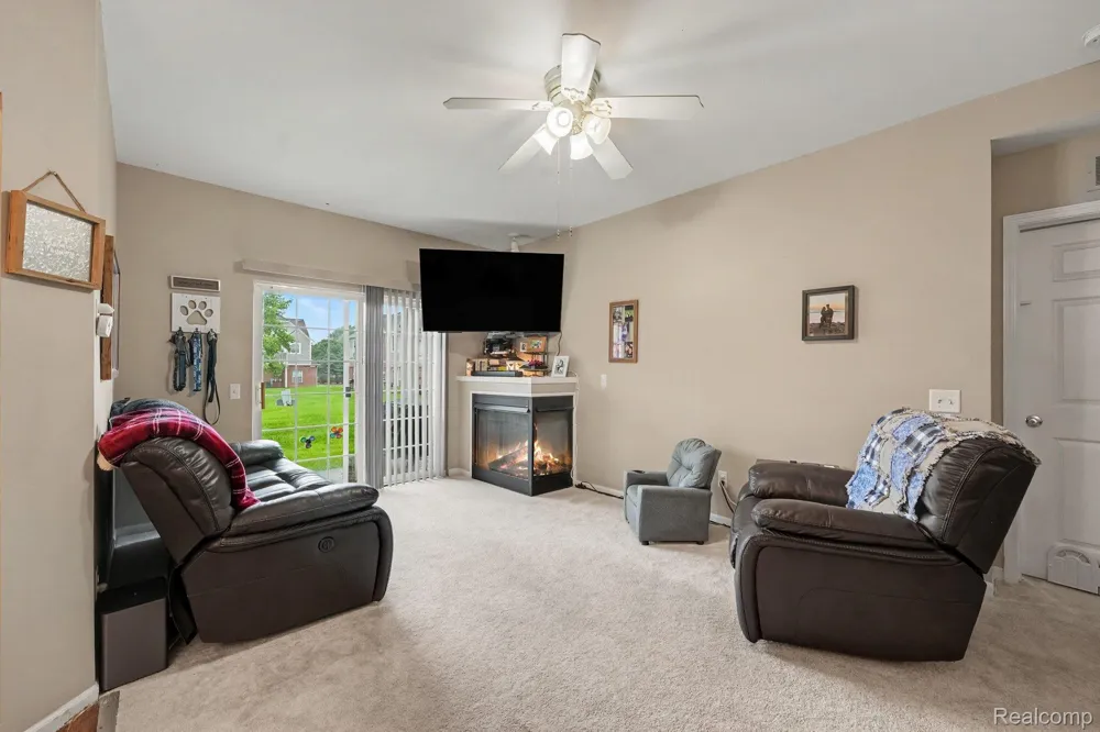2263 Marissa Way Shelby Charter Township, MI 48316