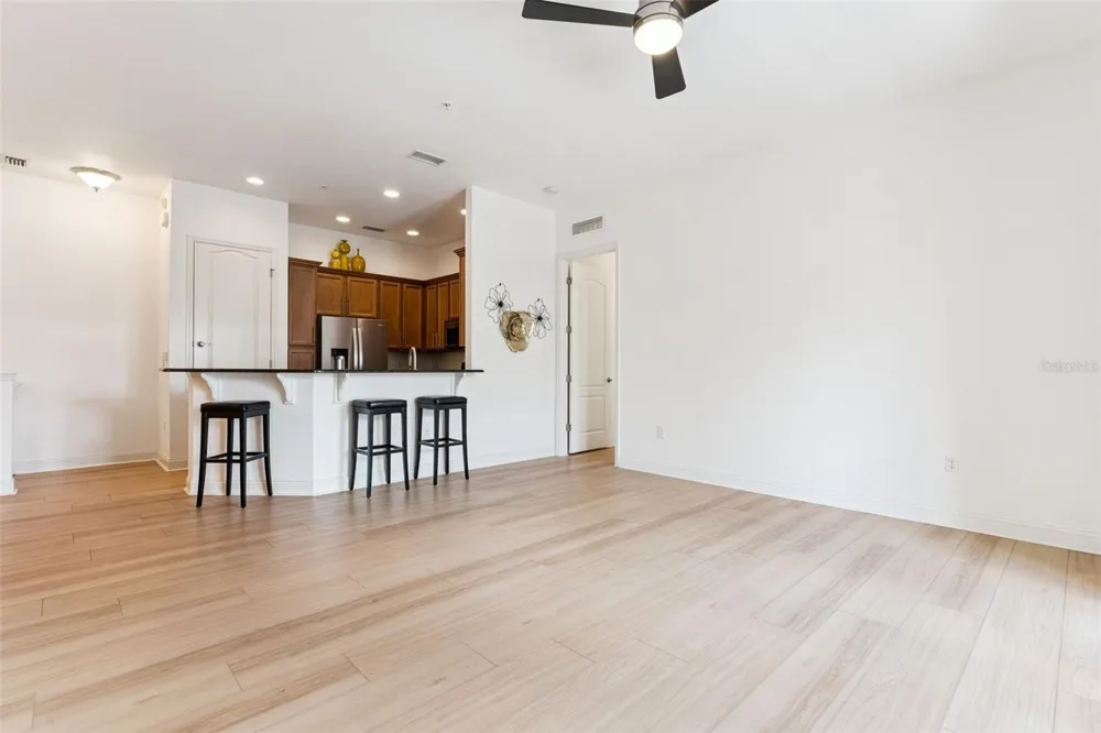 1819 COMMON WAY ROAD #203 Orlando, FL 32814