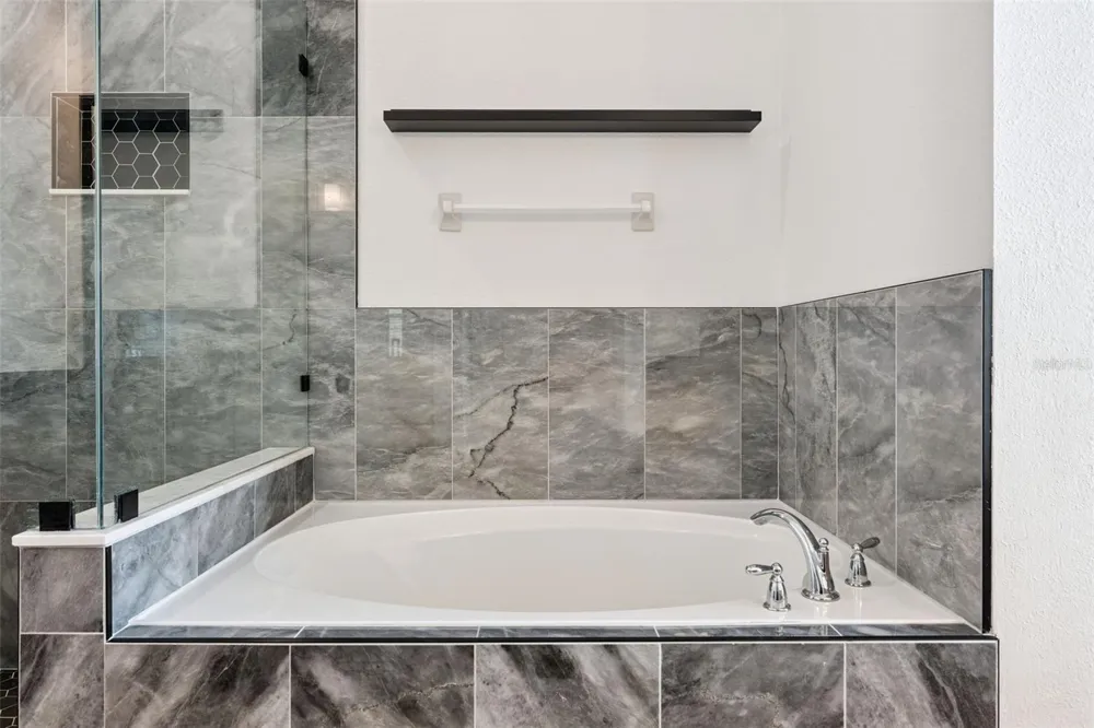 1819 COMMON WAY ROAD #203 Orlando, FL 32814