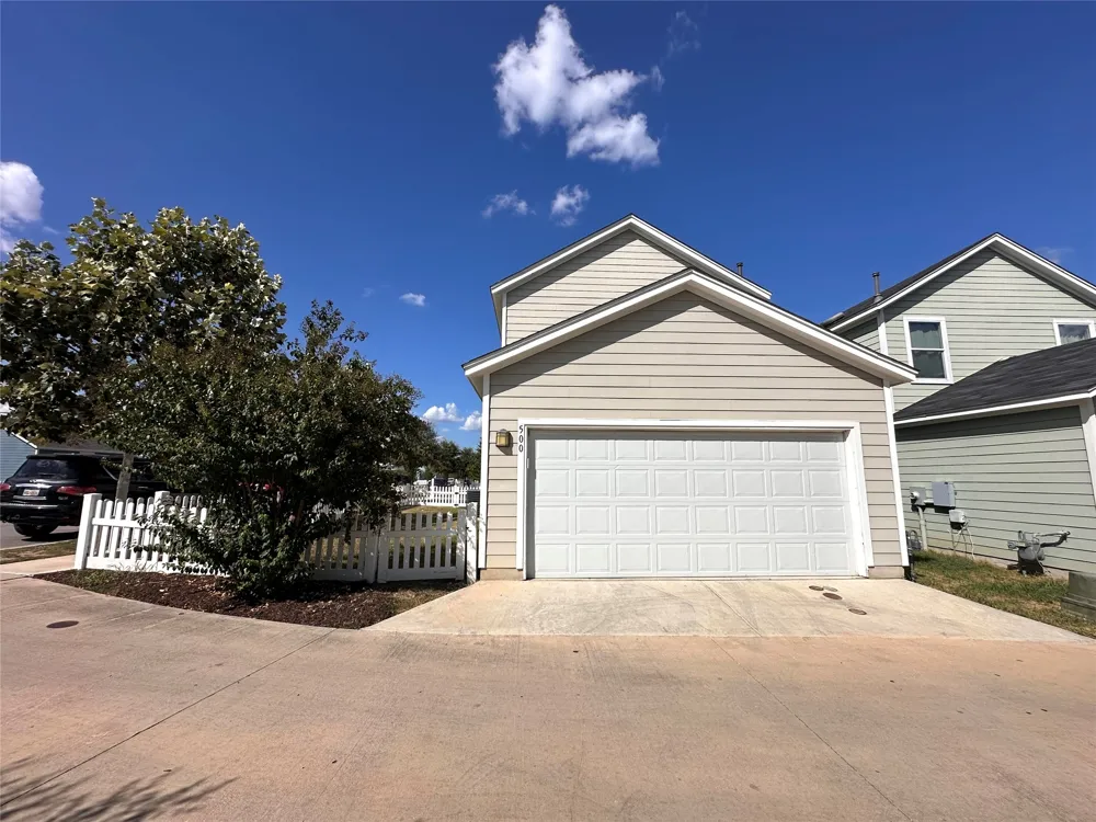 500 Ferrule Drive Kyle, TX 78640