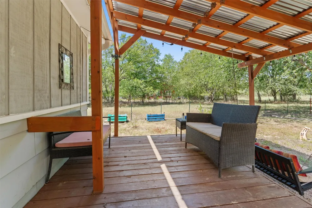 1003 Bugg Lane San Marcos, TX 78666