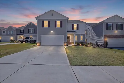 751 Knightsbridge Lane