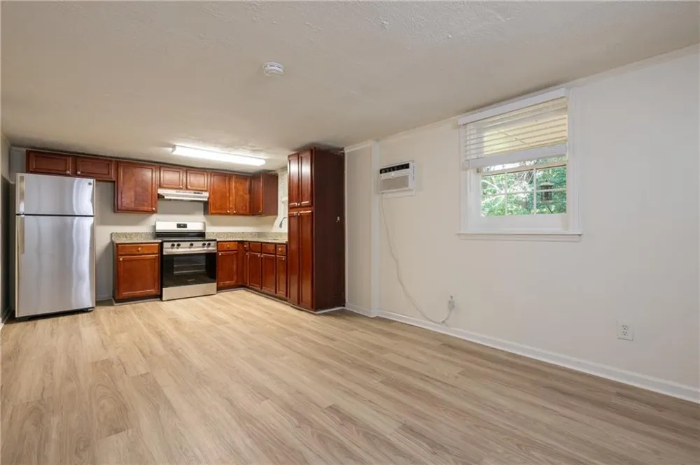 3454 Rockbridge Road #C Avondale Estates, GA 30002
