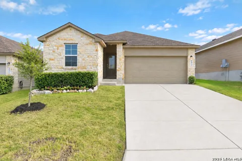 5615 Chase Falls