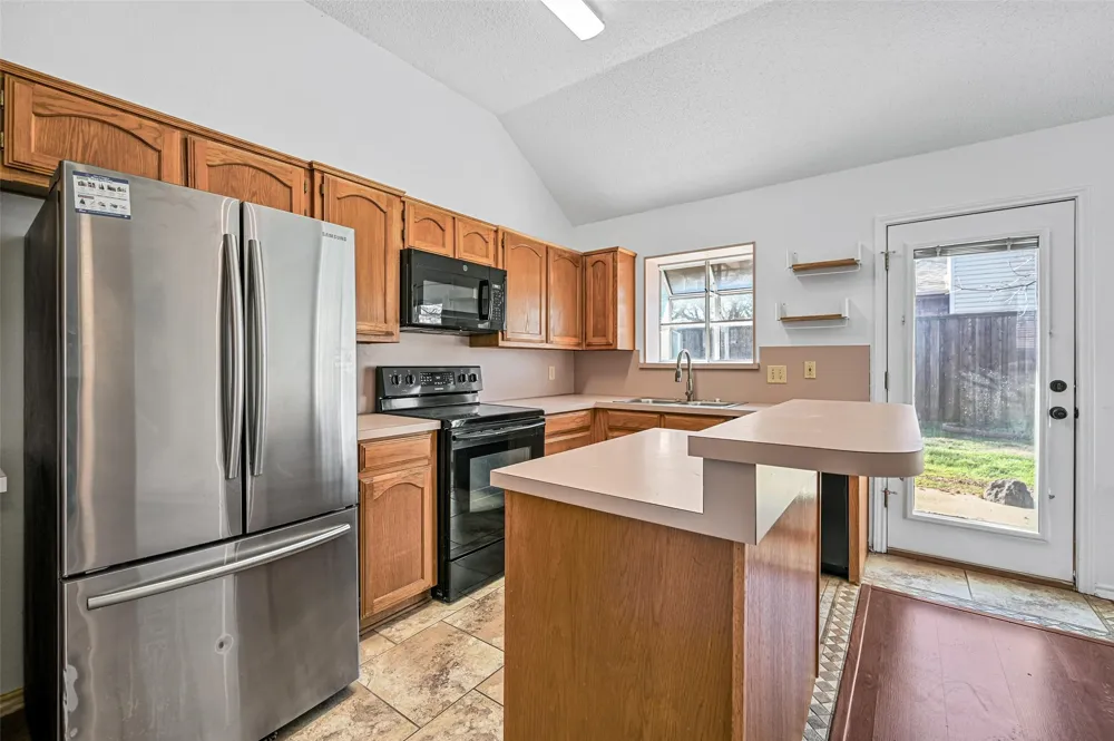 2114 Lattimore Street Denton, TX 76209