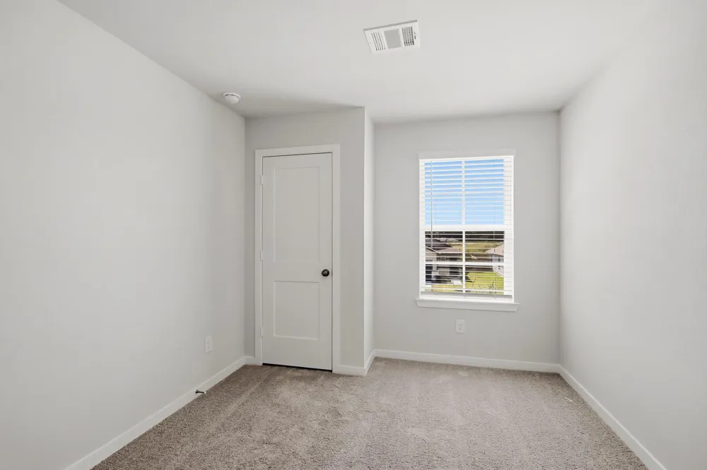 1886 Redwood Lane Dayton, TX 77535