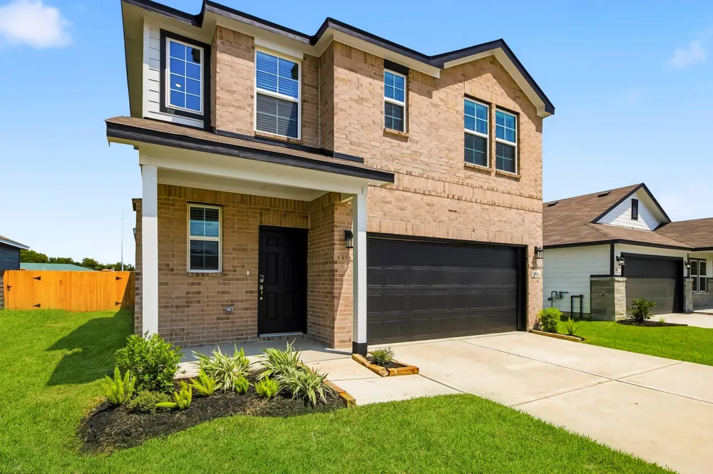 1886 Redwood Lane Dayton, TX 77535