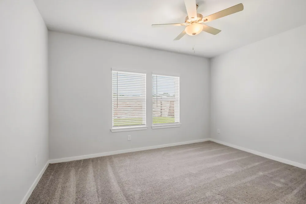 1886 Redwood Lane Dayton, TX 77535