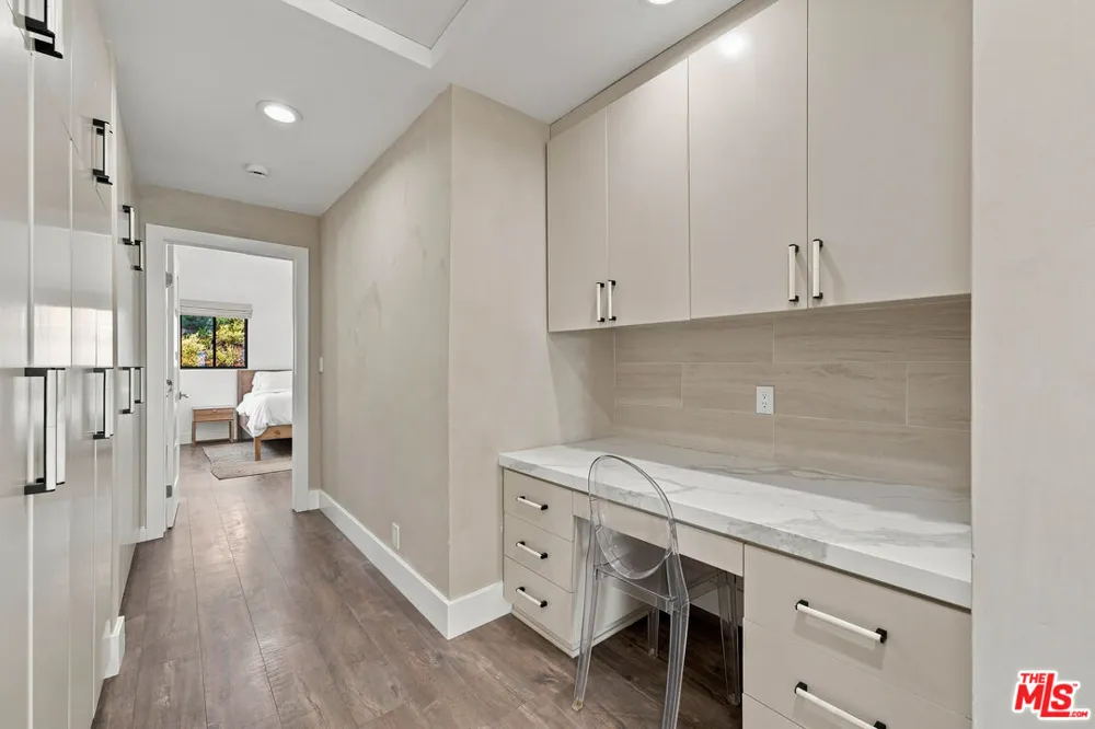 20345 Seaboard Road Malibu, CA 90265