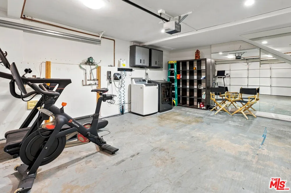 20345 Seaboard Road Malibu, CA 90265