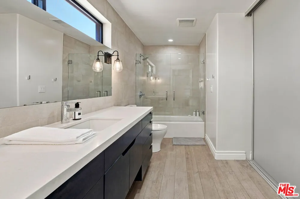 20345 Seaboard Road Malibu, CA 90265