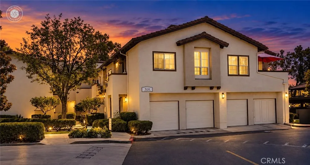 54 Via Contento Rancho Santa Margarita, CA 92688