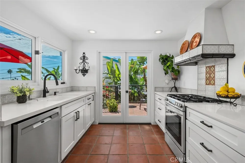 33901 El Encanto Avenue Dana Point, CA 92629