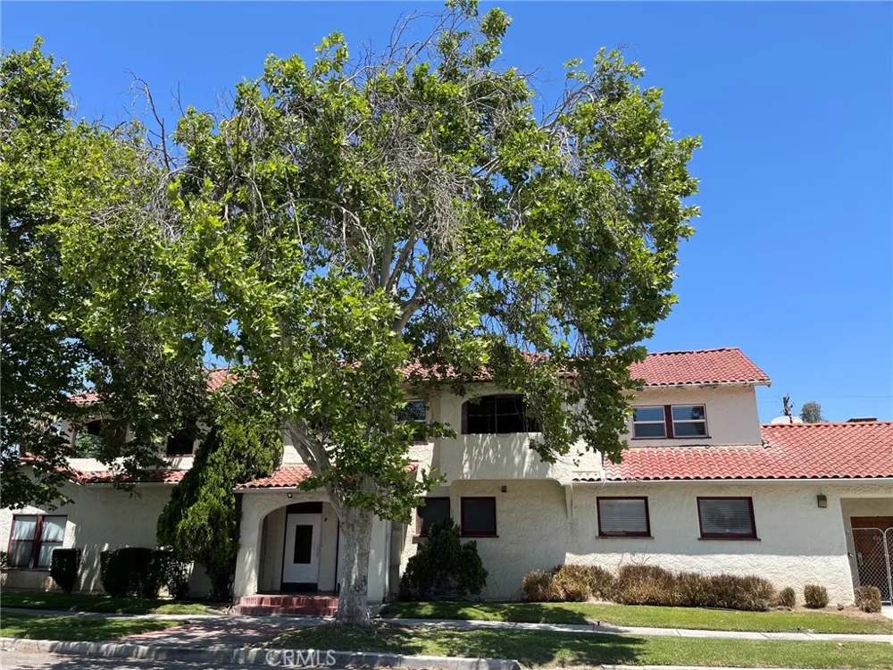 404 7th #F Colton, CA 92324