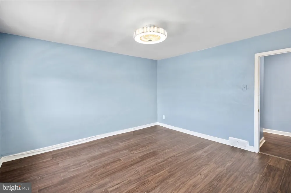 7009 KINDRED STREET Philadelphia, PA 19149