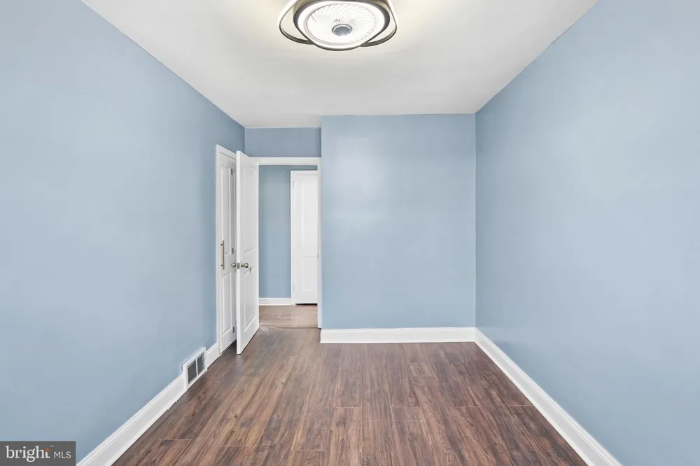 7009 KINDRED STREET Philadelphia, PA 19149
