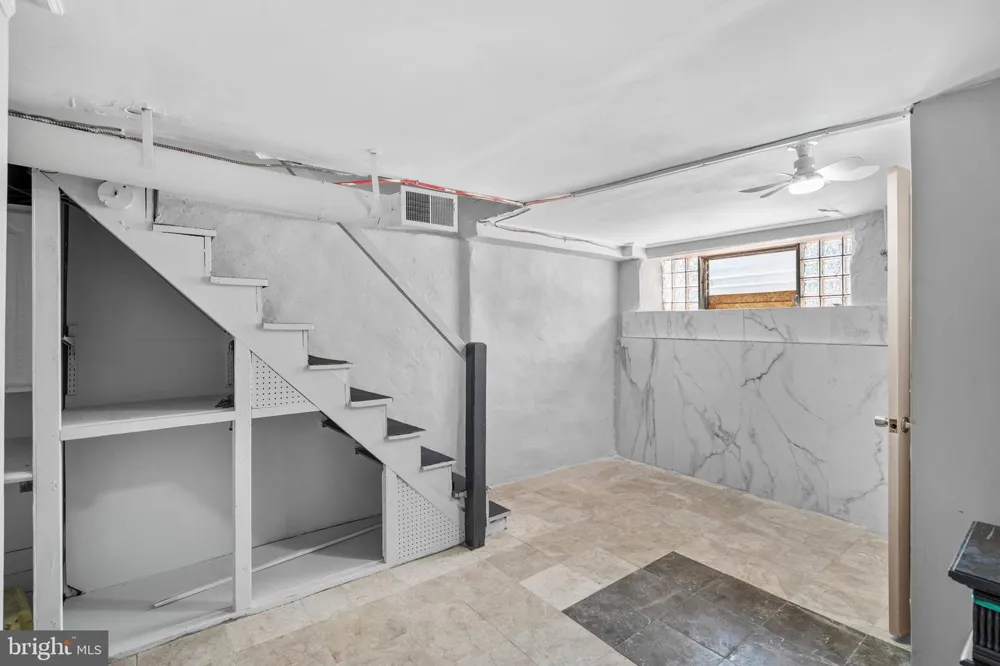7009 KINDRED STREET Philadelphia, PA 19149
