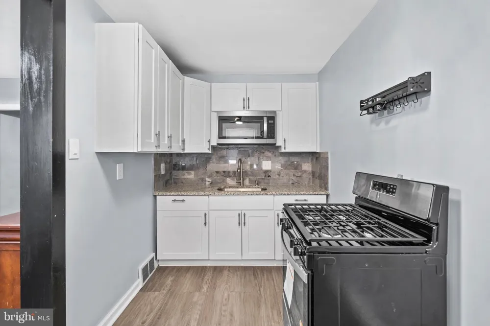 7009 KINDRED STREET Philadelphia, PA 19149