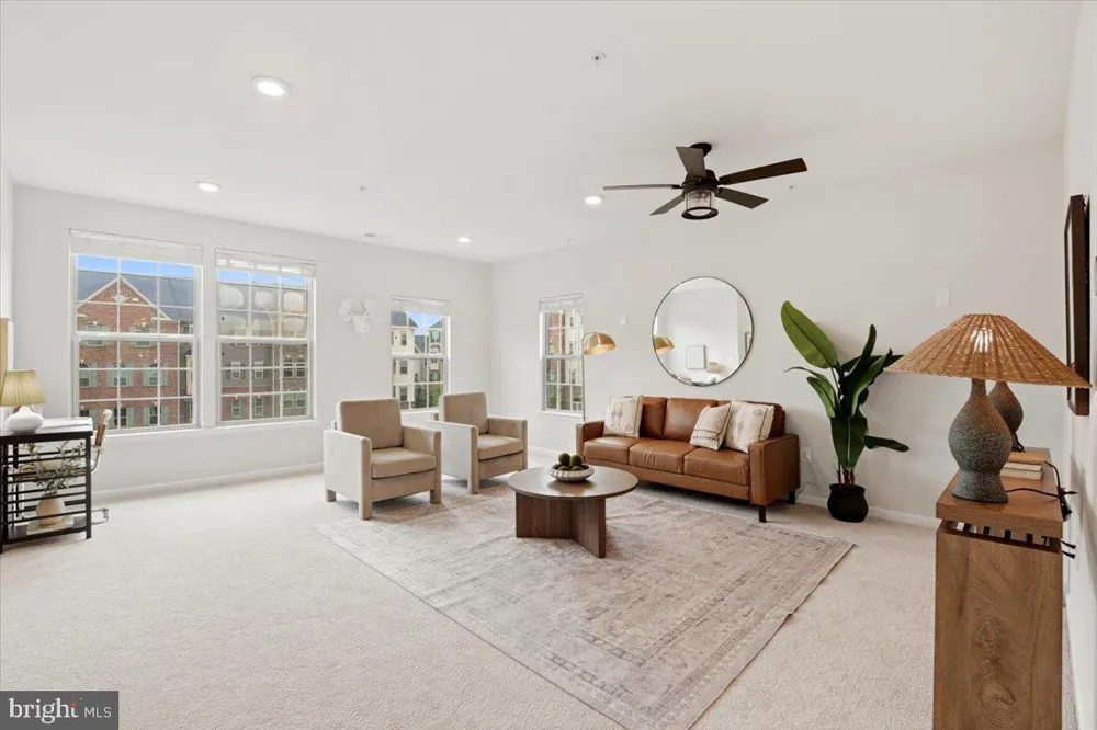 10102 DORSEY LANE Lanham, MD 20706