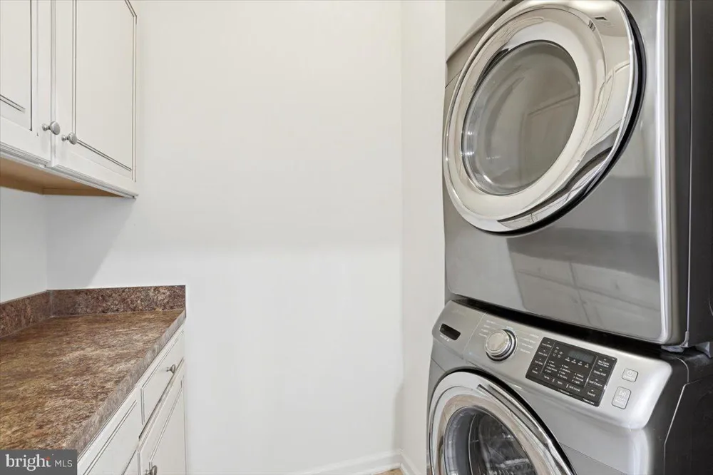 10102 DORSEY LANE Lanham, MD 20706