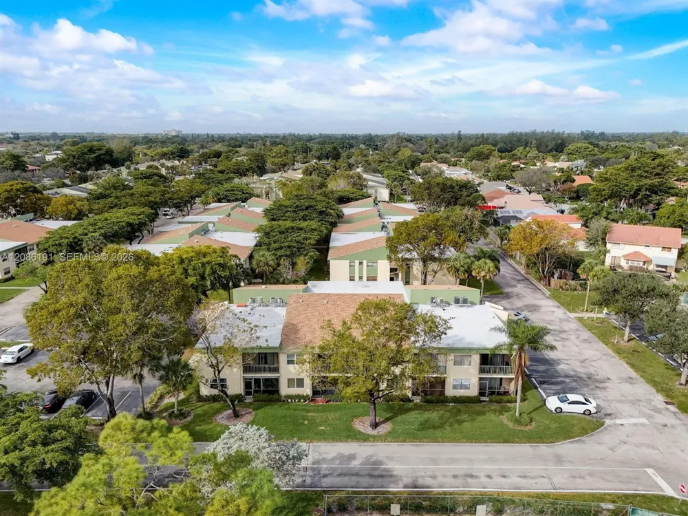 4149 NW 90th Ave #106 Coral Springs, FL 33065