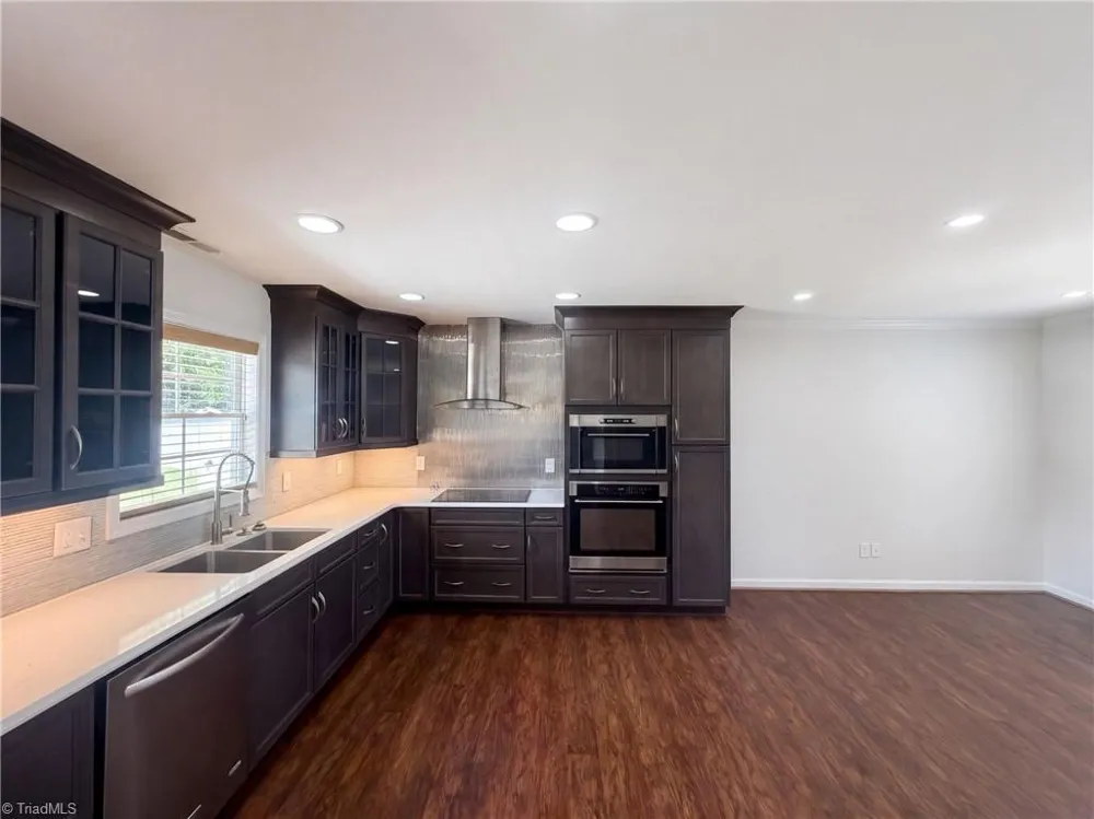2 Cabot Court Greensboro, NC 27407