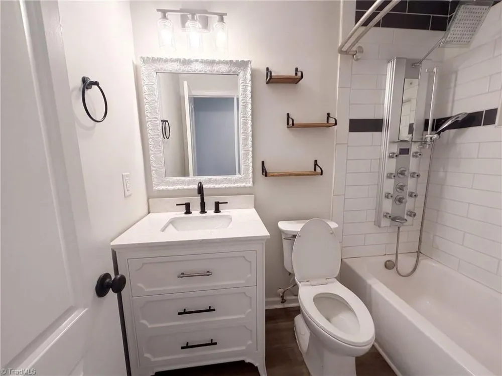 2 Cabot Court Greensboro, NC 27407