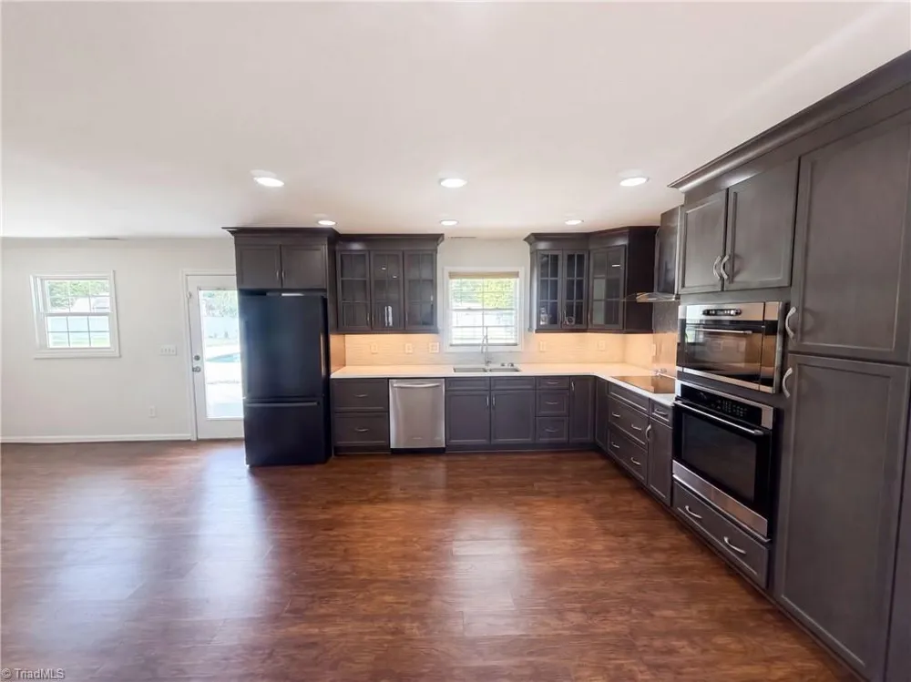 2 Cabot Court Greensboro, NC 27407