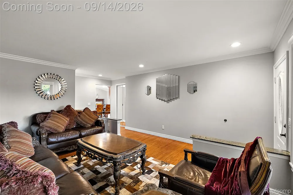 3516 Cero Drive Sterling Heights City, MI 48310