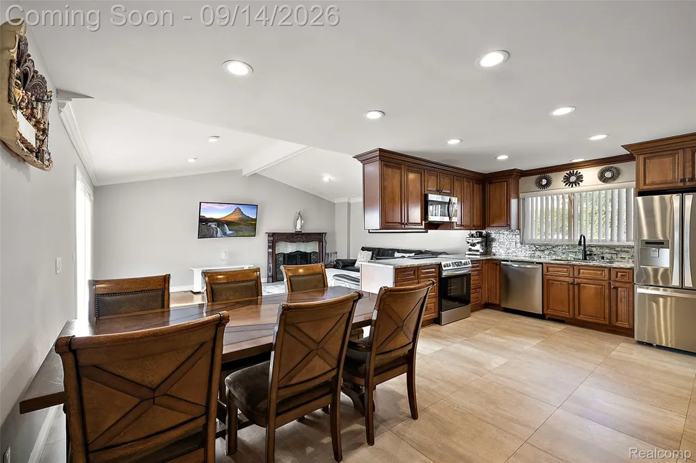 3516 Cero Drive Sterling Heights City, MI 48310