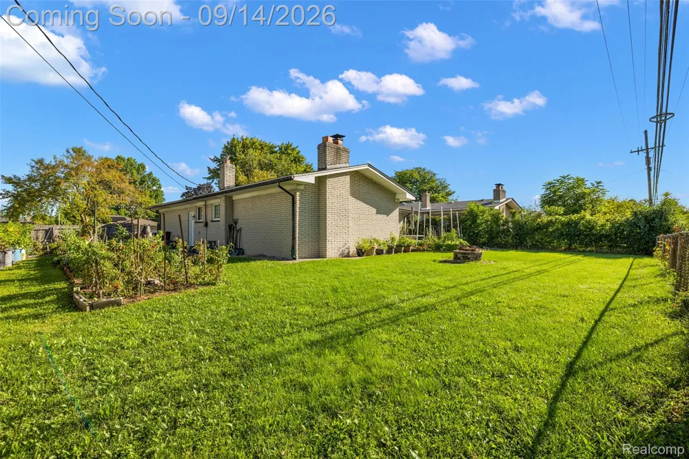 3516 Cero Drive Sterling Heights City, MI 48310