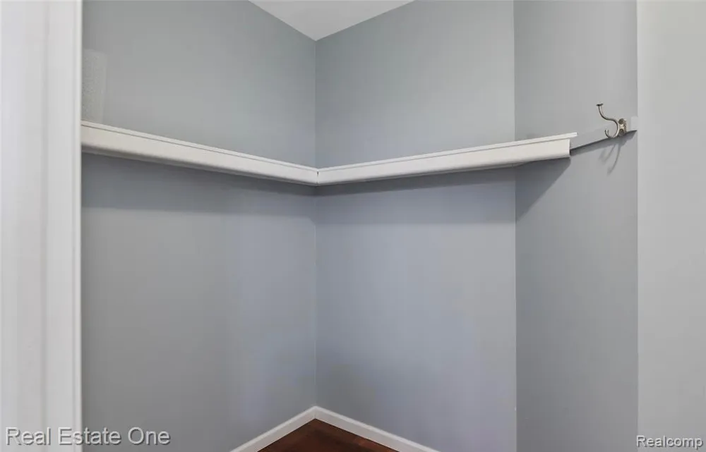 4101 Cornerstone Drive Canton Charter Township, MI 48188