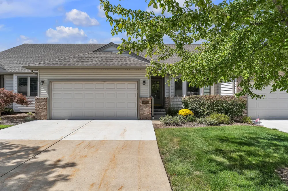 463 Cottonwood Lane Saline City, MI 48176